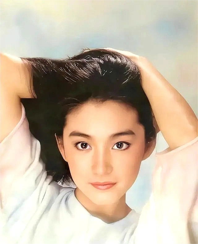 播放林青霞的歌曲_林青霞的音乐才华与影视作品_林青霞经典歌曲