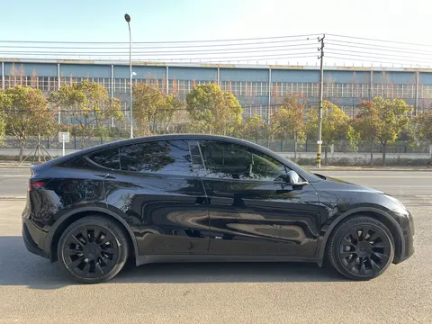 特斯拉电动能源车_特斯拉电力车_特斯拉Model Y：智能与环保并行的电动SUV