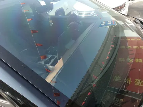 特斯拉Model Y：智能与环保并行的电动SUV_特斯拉电力车_特斯拉电动能源车