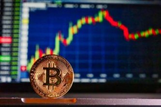 以太坊价格预测与分析：技术创新与应用广泛对投资的影响